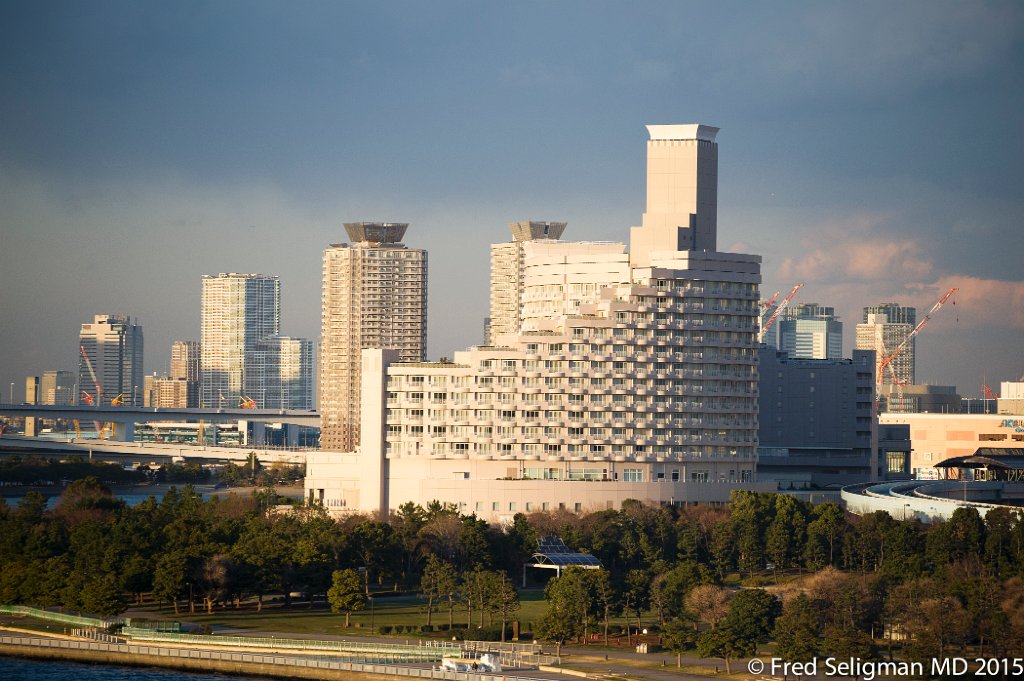 20150311_171633 D3S.jpg - Views of Tokyo from harbor, leaving Tokyo